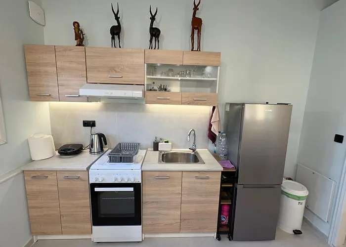 Anemeli Apartment Stoupa